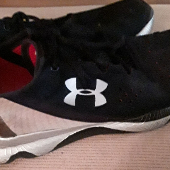 under armour tennis shoes mens